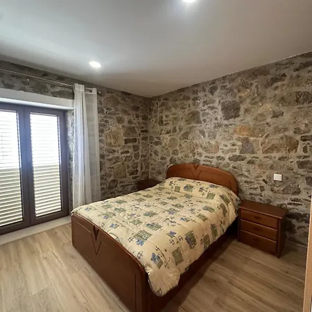 Casa De No Alqueidão Da Serra Сasa de vacaciones Porto de Mós