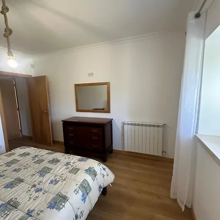 Casa De No Alqueidão Da Serra Сasa de vacaciones